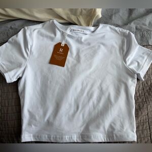 Reoria double line crop top